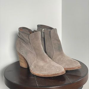 Aquatalia Taupe Zip Up Suede Booties - 8